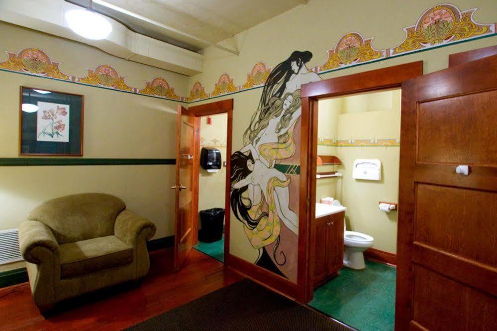 Hotel Mcmenamins Edgefield Troutdale Exterior foto